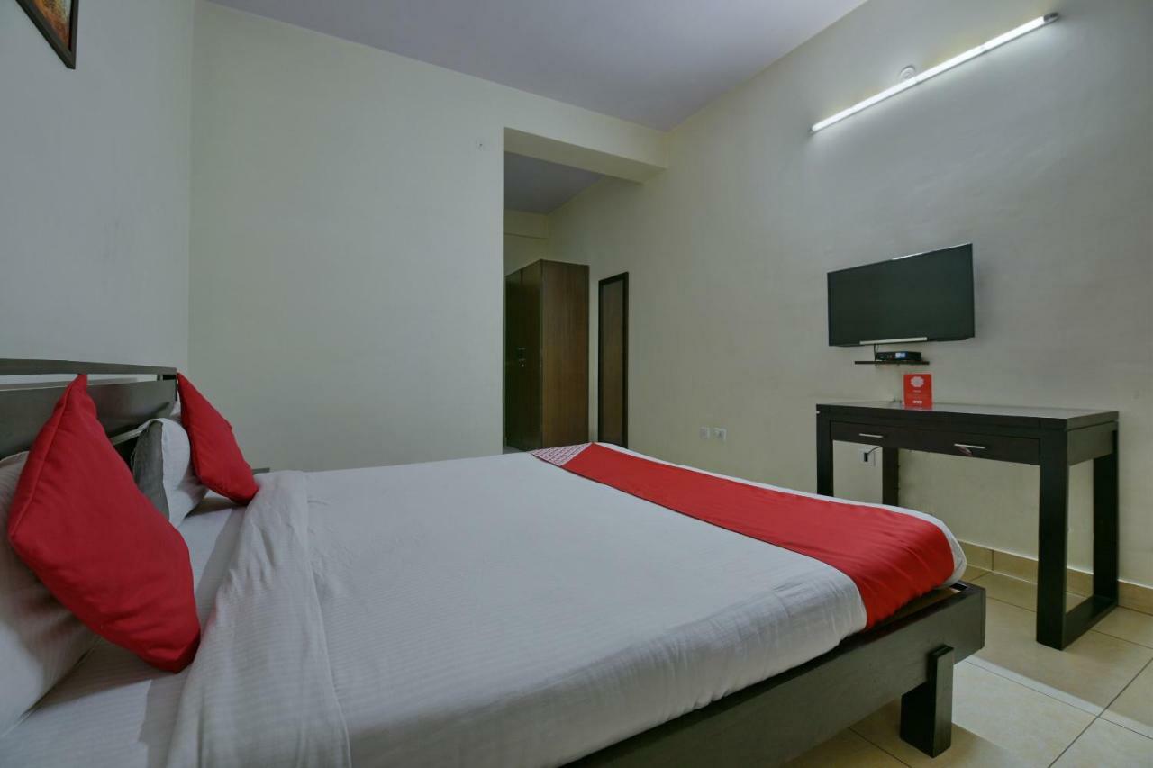 Oyo 4647 Hari Villa Holiday Home Jaipur Luaran gambar